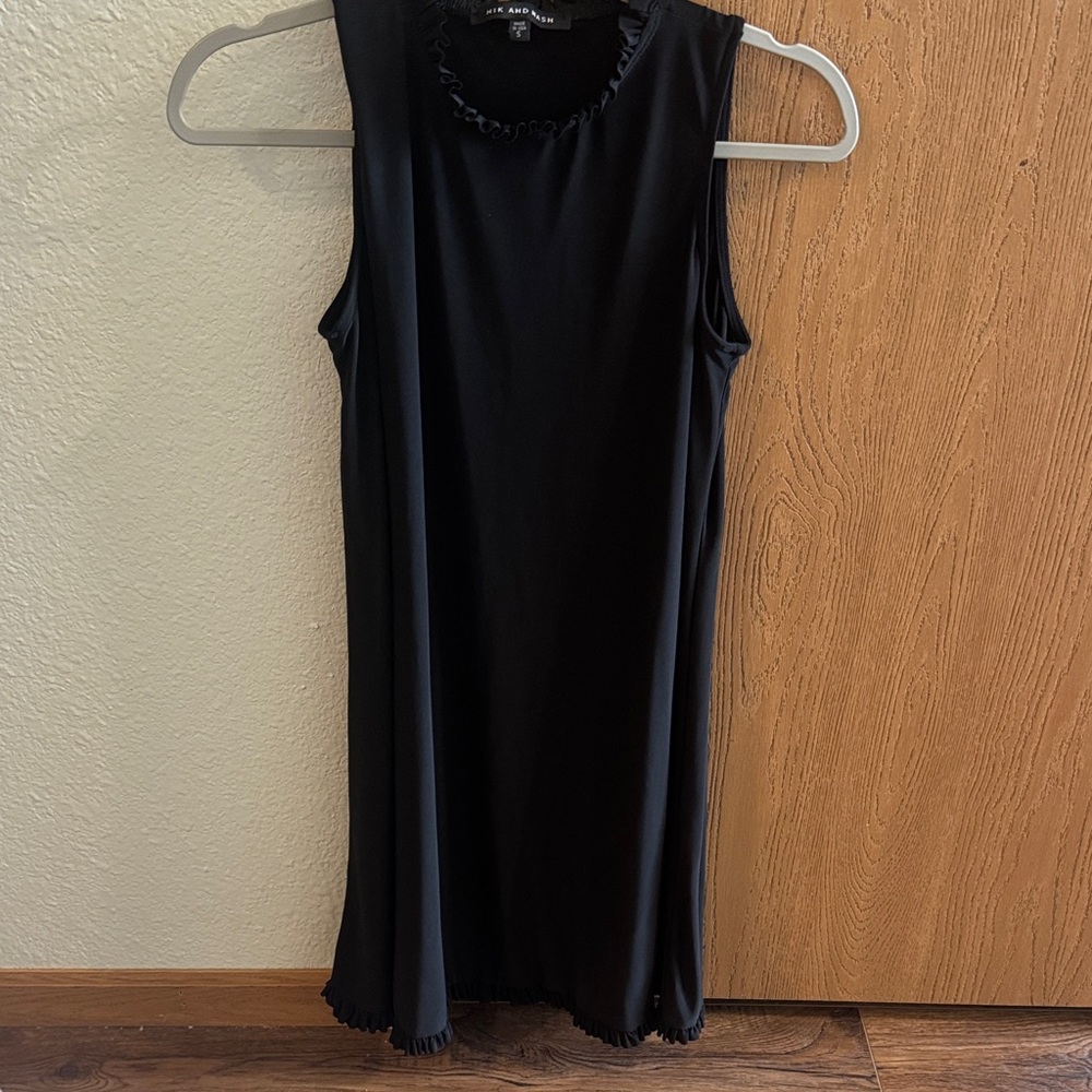 Elegant Black Sleeveless Dress